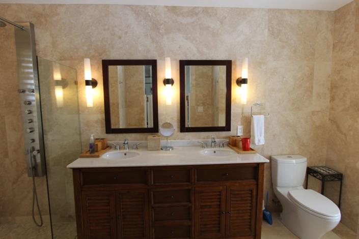 Image No.17-3 Bed Villa / Detached for sale