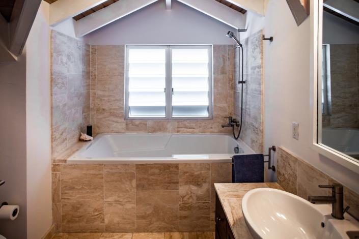 Image No.20-Villa de 5 chambres à vendre à Jolly Harbour