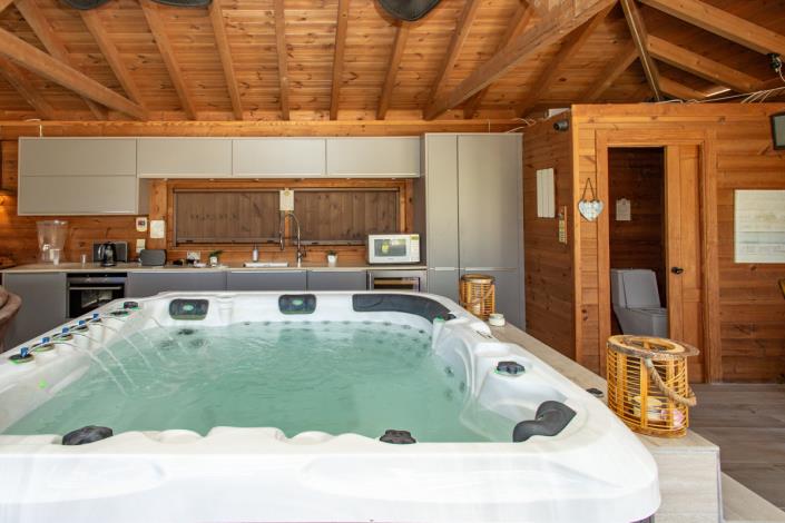 Image No.30-6 Bed Villa / Detached for sale