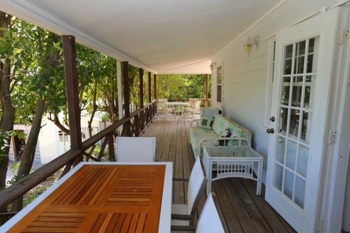 Image No.2-Chalet de 2 chambres à vendre à Antigua-et-Barbuda