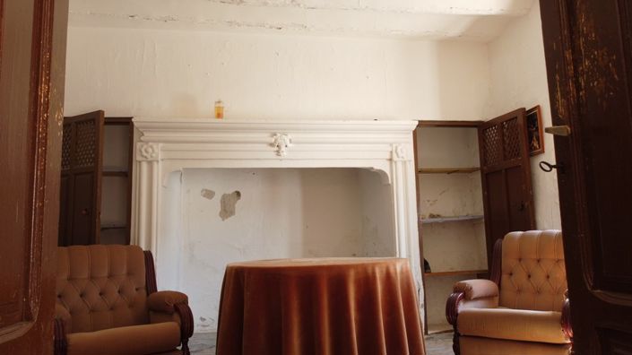 Image No.7-6 Bed Property for sale