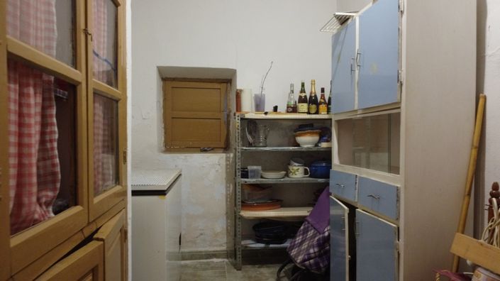 Image No.11-5 Bed Property for sale