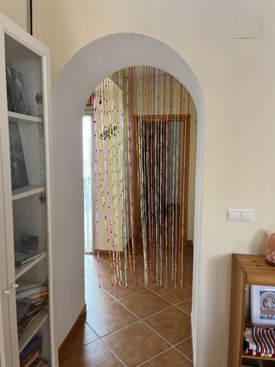 Image No.12-3 Bed Property for sale