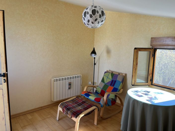 Image No.23-3 Bed Property for sale