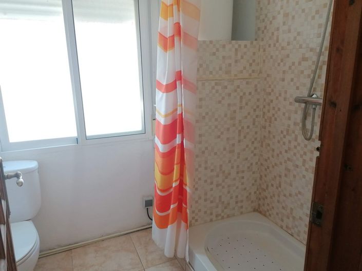 Image No.20-5 Bed Property for sale