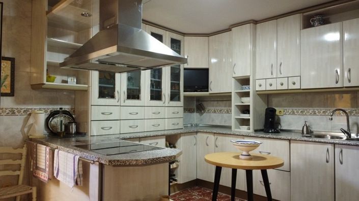 Image No.7-3 Bed Property for sale