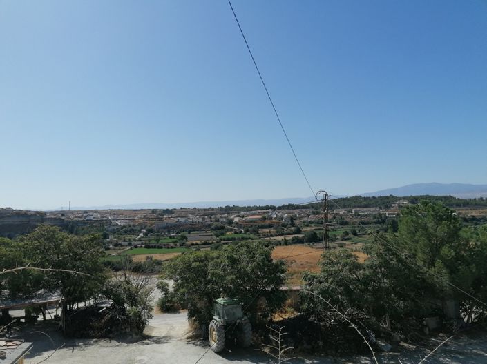 Image No.3-6 Bed House for sale