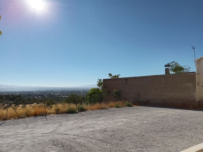 Image No.7-6 Bed Property for sale