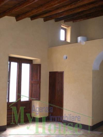 Image No.7-2 Bed House for sale