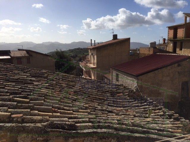 Image No.6-2 Bed House for sale