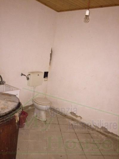 Image No.20-2 Bed House for sale