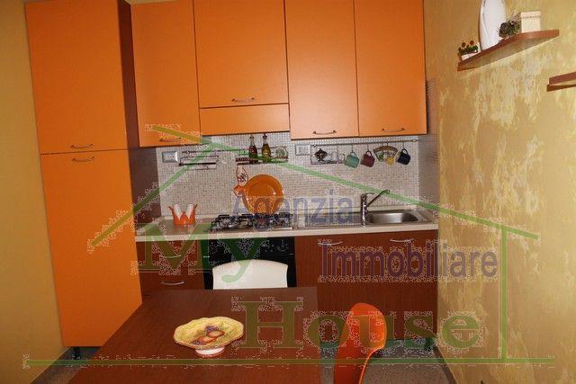 Image No.4-3 Bed Townhouse for sale