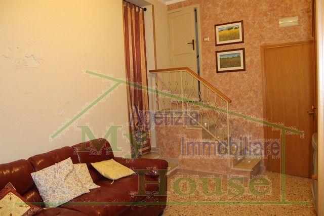 Image No.11-3 Bed Townhouse for sale