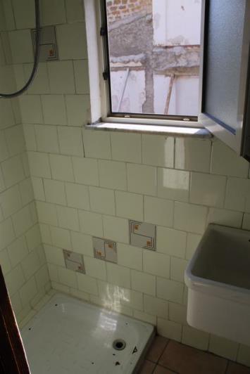 Image No.6-2 Bed Townhouse for sale