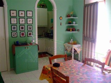 72604201628530_IMG_21