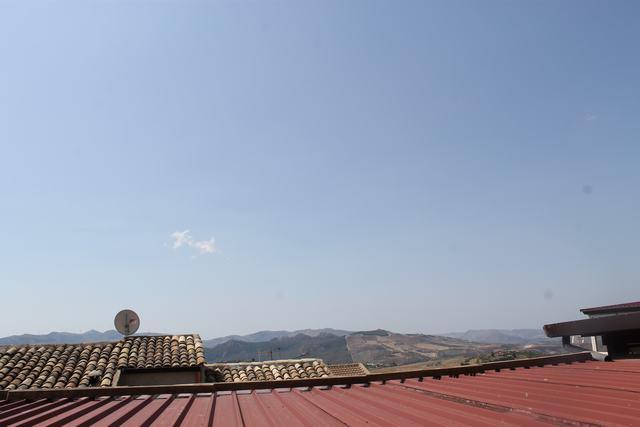 Image No.5-3 Bed Townhouse for sale