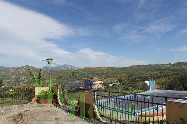 Image No.12-3 Bed Villa for sale