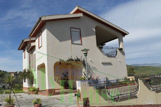 Image No.13-3 Bed Villa for sale