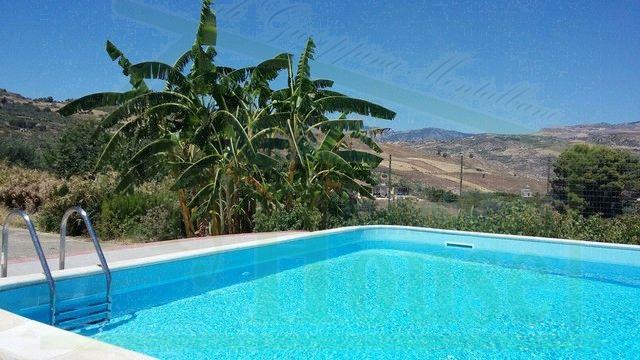 Image No.21-3 Bed Villa for sale