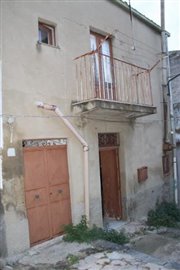 1 - Cianciana, Townhouse