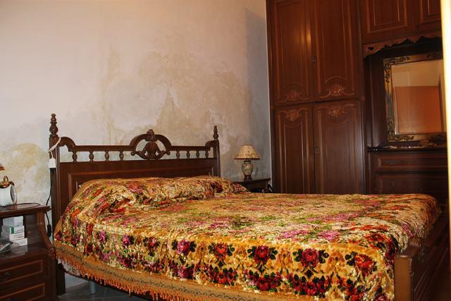 Image No.7-2 Bed Townhouse for sale