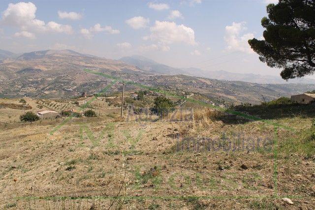 Image No.18-2 Bed Villa for sale