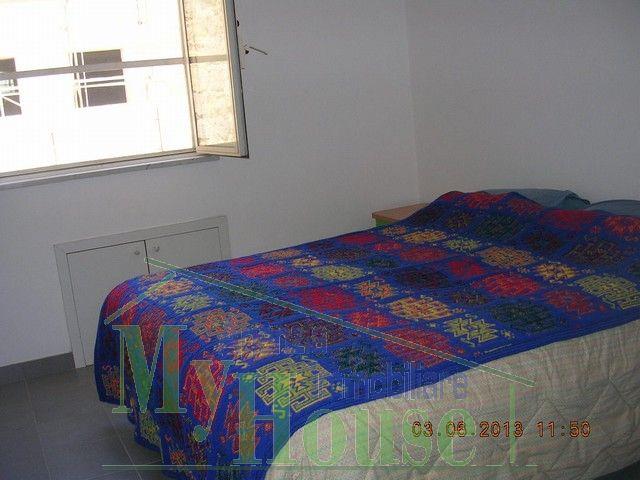 Image No.9-2 Bed Townhouse for sale