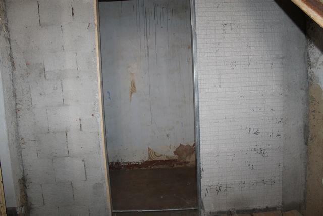 Image No.16-2 Bed Townhouse for sale