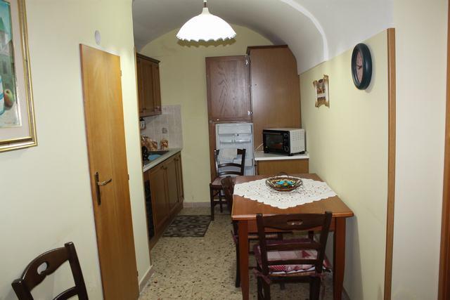 Image No.2-3 Bed Townhouse for sale