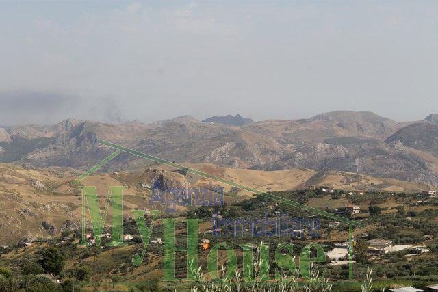 Image No.20-3 Bed Villa for sale