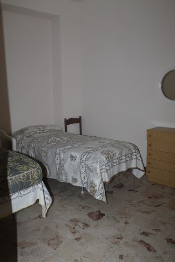 Image No.14-3 Bed Townhouse for sale