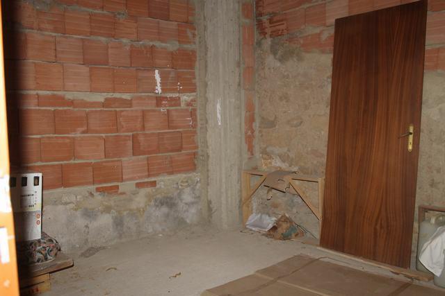 Image No.18-3 Bed Townhouse for sale