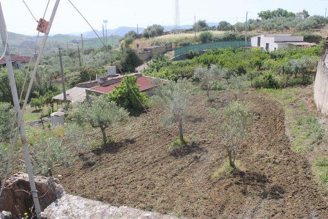 Image No.13-2 Bed Country House for sale