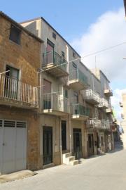 1 - Cianciana, Townhouse