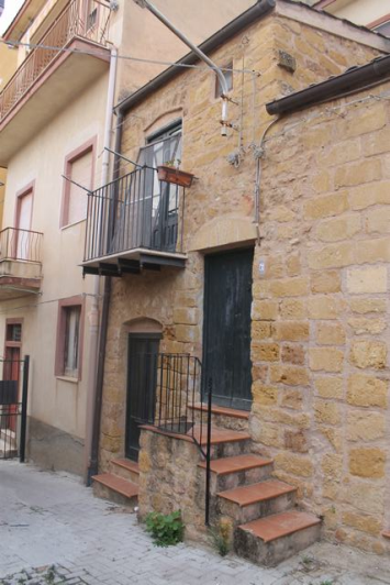 Image No.2-Maison de 1 chambre à vendre à Cianciana