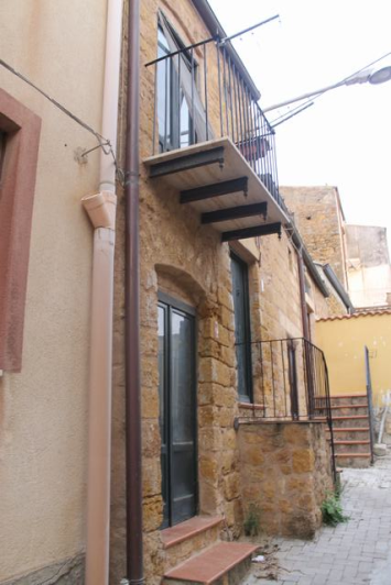 Image No.3-Maison de 1 chambre à vendre à Cianciana