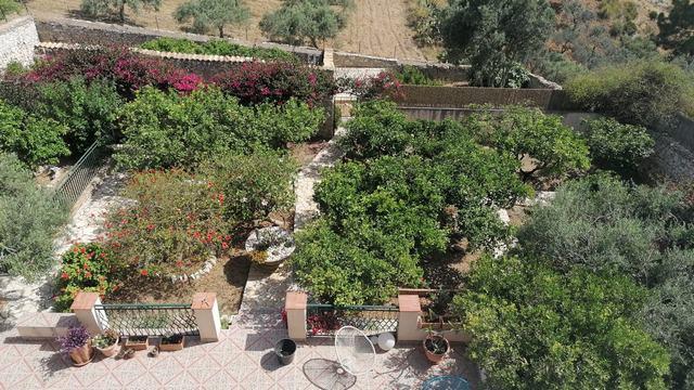 Image No.54-4 Bed Villa for sale