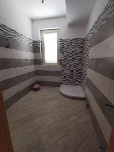 Image No.21-2 Bed Apartment for sale