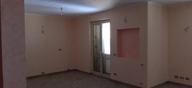 Image No.30-2 Bed Apartment for sale