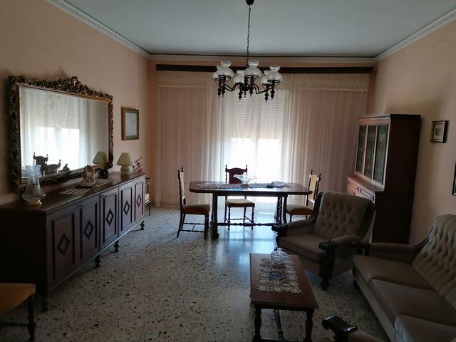 Image No.18-2 Bed Apartment for sale