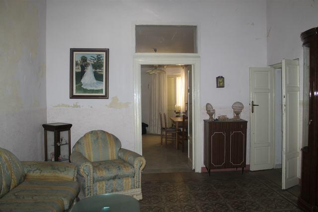 Image No.12-2 Bed Townhouse for sale