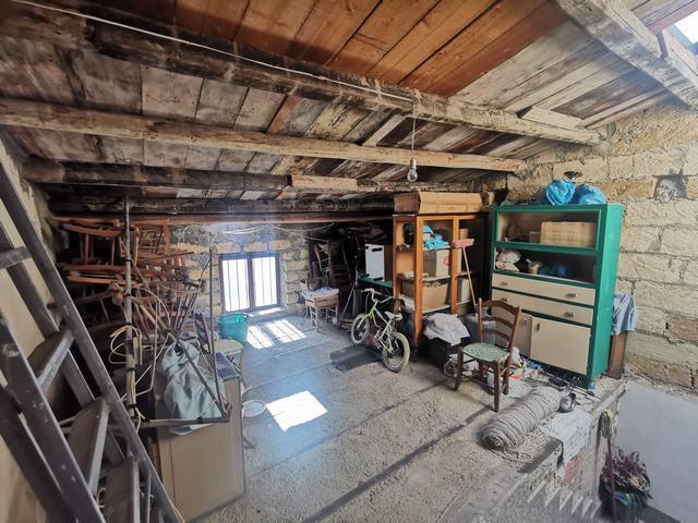 Image No.21-2 Bed Townhouse for sale