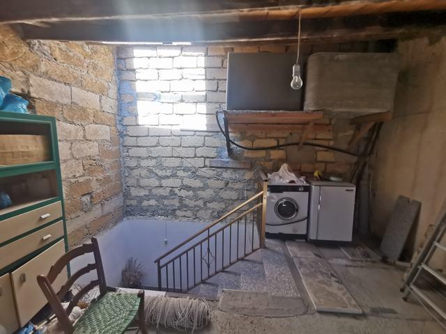 Image No.24-2 Bed Townhouse for sale