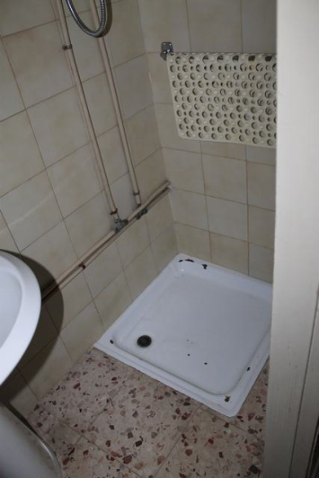 Image No.5-3 Bed Studio for sale