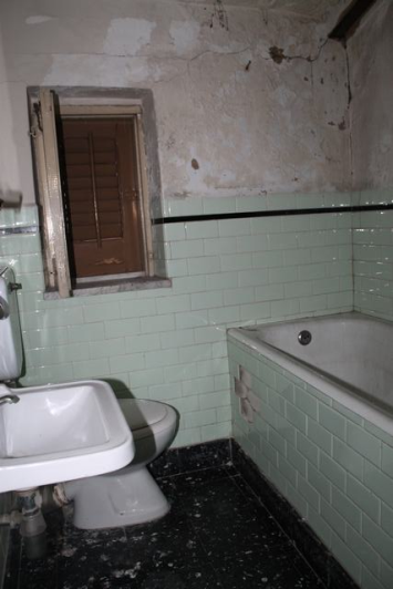 Image No.15-3 Bed Studio for sale