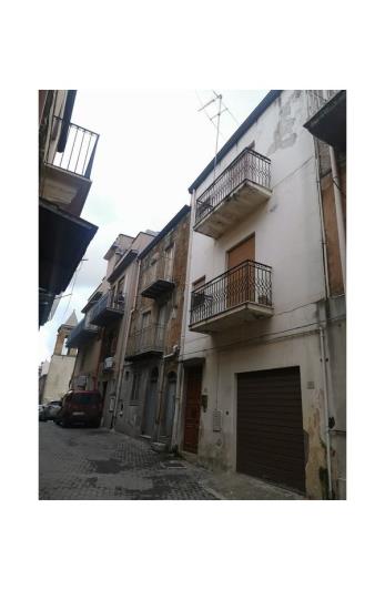 Image No.2-3 Bed Townhouse for sale