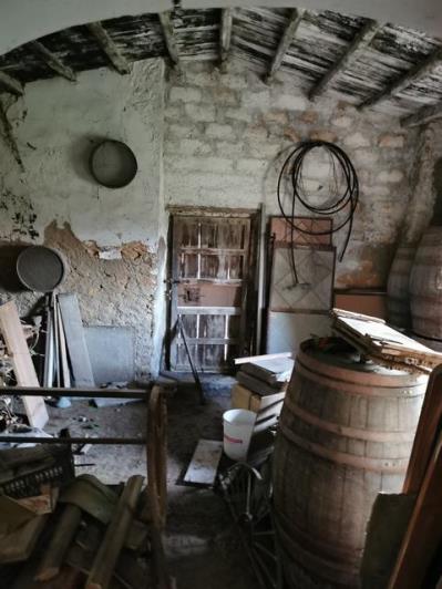 Image No.20-1 Bed Country House for sale