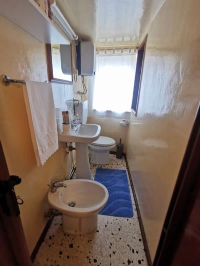 Image No.18-3 Bed Townhouse for sale