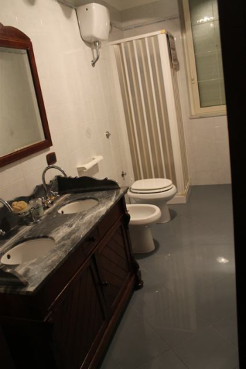 Image No.13-4 Bed Villa for sale