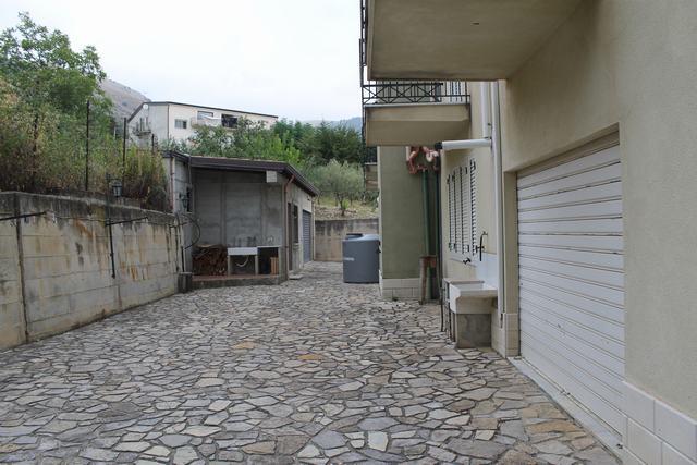 Image No.43-4 Bed Villa for sale